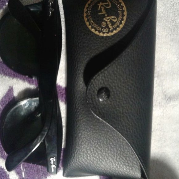 ☂️Ray-Ban Black RB4105 Wayfarer Folding Cl - Picture 3 of 3